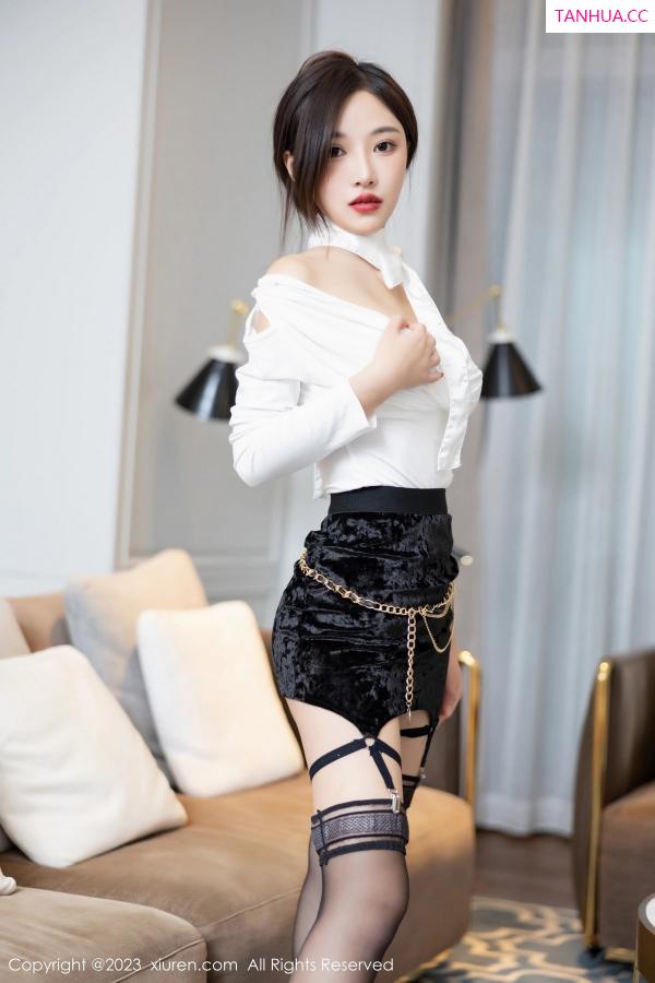   [XiuRen]高清写真图 2023.03.08 No.6378 妙可可Cheese 新人美腿第23张图片